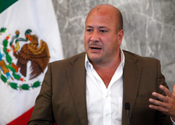 Hospitalizan a Gobernador de Jalisco Enrique Alfaro