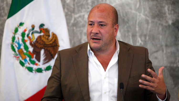 Hospitalizan a Gobernador de Jalisco Enrique Alfaro