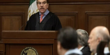 Suspensión del Plan B electoral: ‘Ministro Laynez arrancó hojas a la Constitución’, dice Gobierno