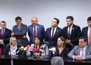 Ediles y legisladores repudian campaña de desinformación de Cabeza de Vaca