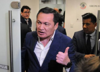 Alejandro Moreno tiene ‘secuestrado’ al PRI y hay que sacarlo: Osorio Chong