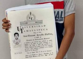 Propone Casandra que los títulos universitarios cuesten $1,078 pesos