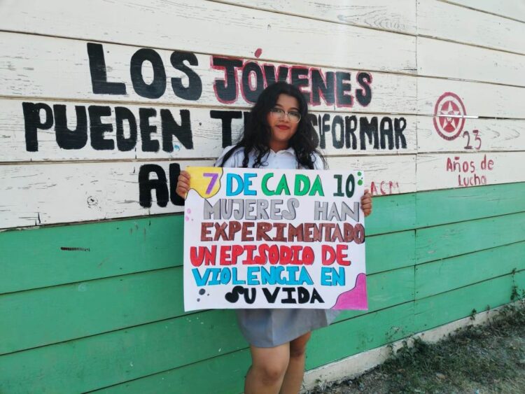 Escuelas Antorchistas conmemoran el día internacional de la mujer