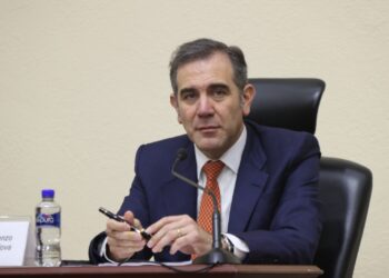 Personal del INE ha coadyuvado a consolidar la democracia en México: Lorenzo Córdova
