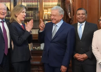 México y EU acuerdan campaña binacional para combatir fentanilo tras reunión con AMLO