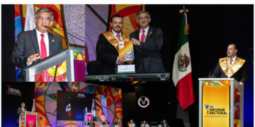 Gobernador destaca el compromiso social de la UAT
