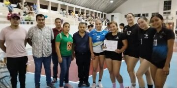 Participan 300 deportistas en eliminatoria de voleibol en Ciudad Madero