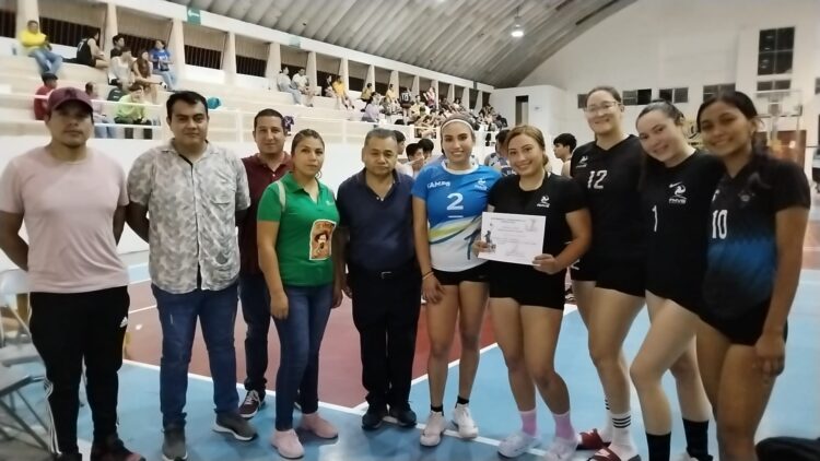 Participan 300 deportistas en eliminatoria de voleibol en Ciudad Madero