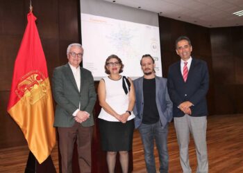 Colaboración entre actores económicos debe ser una política pública: investigador