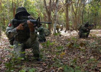 La SEDENA imparte adiestramiento militar para la 48 zona y 15vo Batallón de Infantería