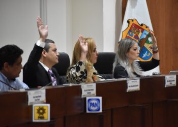 Rinden protesta nuevos funcionarios del Servicio Profesional Electoral Nacional