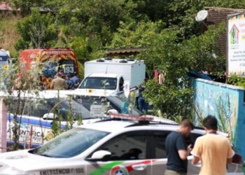 Un hombre mata a 4 niños con un hacha en un ataque a una guardería