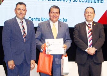 Inaugura rector de la UAT asamblea nacional de órganos internos de control universitarios