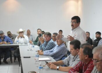 Secretario de Desarrollo Rural se reúne con integrantes del Consejo Agropecuario