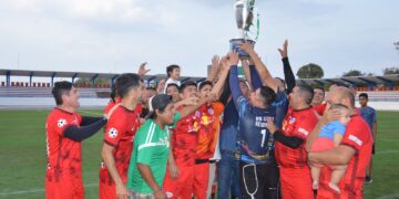 Cuernos Largos se beben la Copa