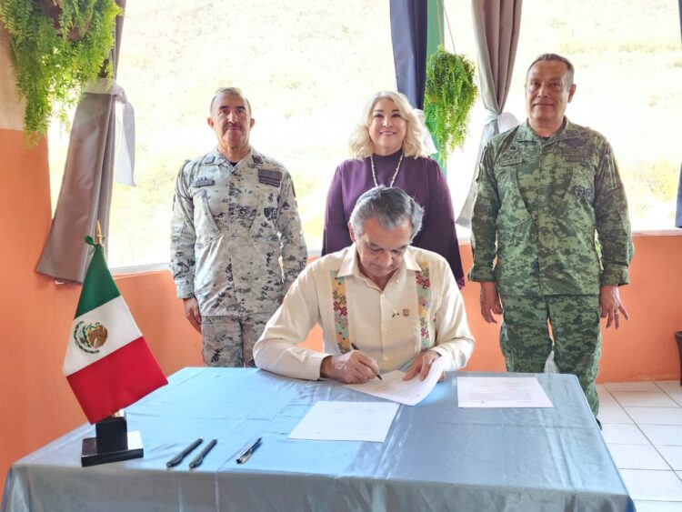 Firma Gobernador convenio con Fuerzas Armadas para fortalecer la seguridad