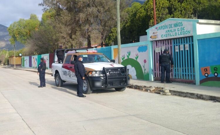Guardia Estatal vigila planteles educativos en periodo vacacional