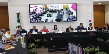 Sortea INE a personas que integrarán los Módulos Receptores de Votación en el extranjero para elecciones de Coahuila y Edomex