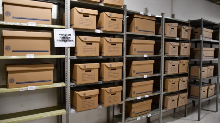 Listos sobres con boletas para voto anticipado y en prisión preventiva para elección de gubernatura del Estado de México