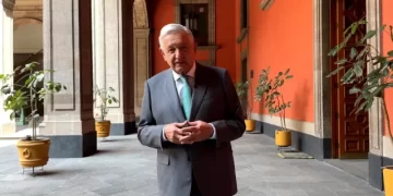 AMLO reaparece y confirma desmayo: ‘como que me quedé dormido, fue un váguido’
