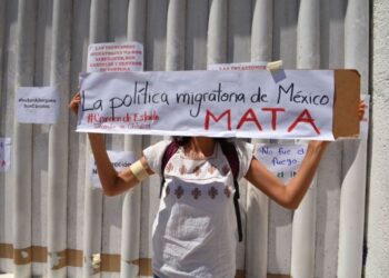 Estaciones migratorias: el infierno de estar en un “agujero negro”