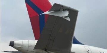 Choque en el AICM: dos aeronaves se impactaron en tierra, no hay lesionados