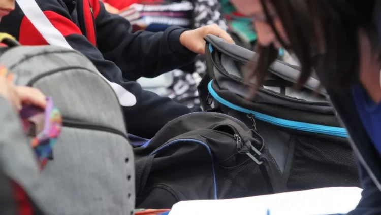 Maestros activan protocolo de seguridad al encontrar ‘arma de fuego’ en mochila de alumno en Tampico