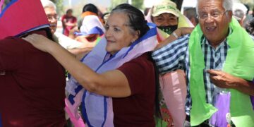 Destacan beneficios de la Risoterapia