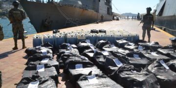 Aseguran mas de una tonelada de coca en costas de Acapulco