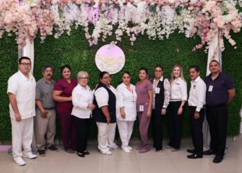 Reconocen a Enfermeras del Sistema DIF por su Labor en Beneficio de la Ciudadania