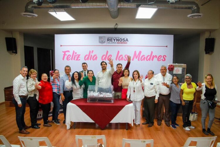 Presidió Carlos Peña Ortiz sorteo del Día de las Madres