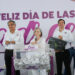 Consienten Américo y María a miles de mamás en su día