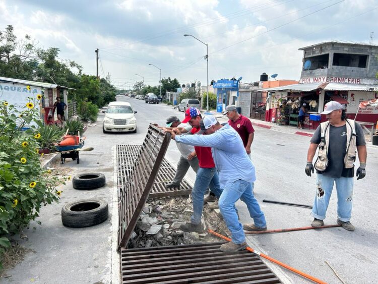 Retiró Servicios Primarios de Reynosa basura de pluviales