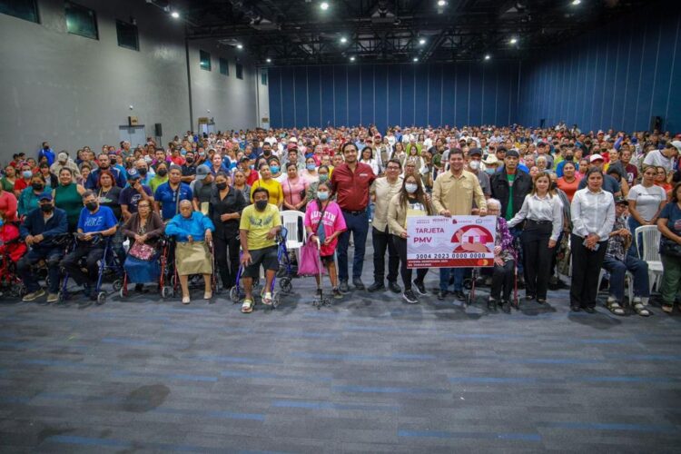 Participó Carlos Peña Ortiz en la entrega de recursos “Por una Mejor Vivienda”