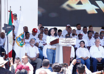 Entrega gobernador Américo Villarreal Anaya seis vehículos al Centro de Conciliación Laboral; se agilizará la conciliación laboral