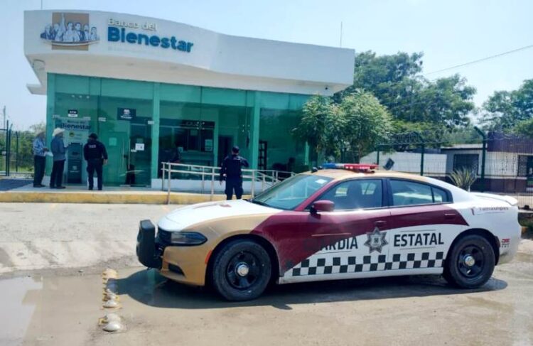 Vigila Guardia Estatal pago de Pensiones del Banco Bienestar