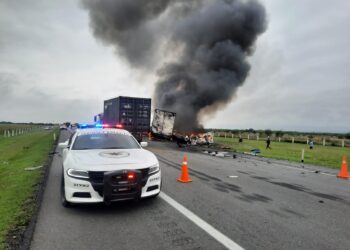 Guardia Estatal atiende accidente carretero
