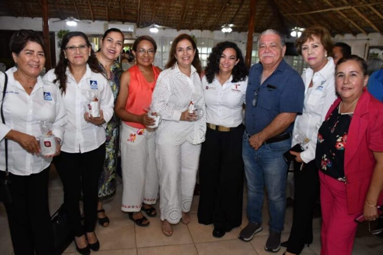 Secretaria del Trabajo Olga Sosa, sostiene diálogo productivo con empresarios de El Mante