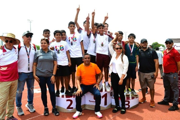 Victoria y El Mante ganan los relevos