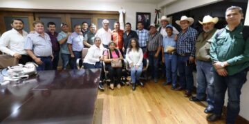 Ofrece Américo Villarreal apoyo a sorgueros