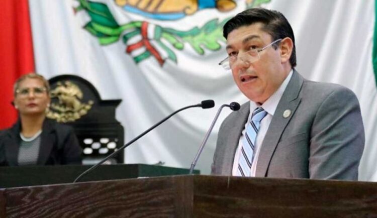 Obliga Braña a transparentar sesiones de los consejos de las Comapas.