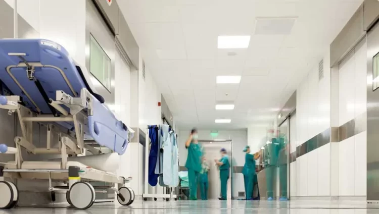 Tamaulipas suspende dos clínicas en Matamoros, tras casos de meningitis de pacientes de EU