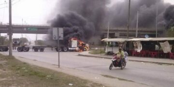 Tamaulipas cercada por bloqueos: los desactivan y matan a 2 delincuentes