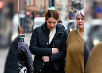 Adolescente de 15 años dio a luz en la sala de sus padres y mató a su hijo