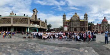 Comunidad universitaria de la UAG visita la Basílica de Guadalupe
