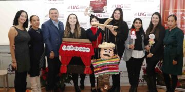 Realizan concursos de Nacimientos y de Piñatas en la UAG