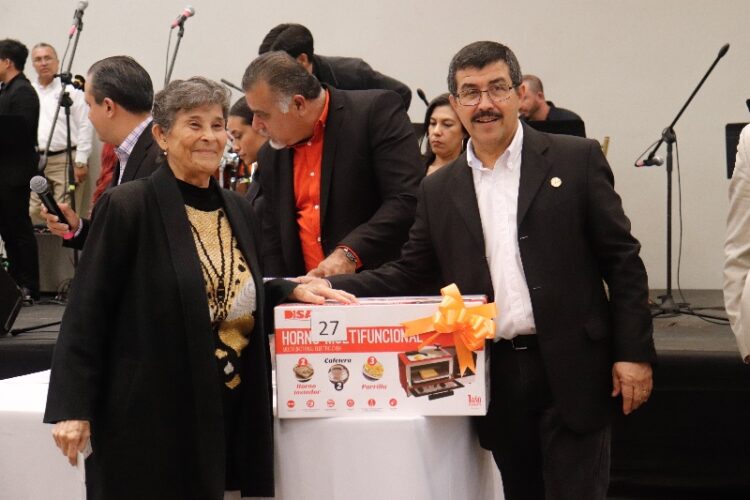 Reafirma rector de la UAT impulsar una gestión humanista, honesta y transparente