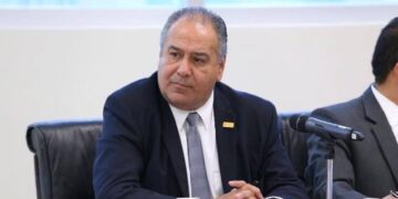 Finalmente, Auditor entrega algunas cuentas al Congreso; son analizadas