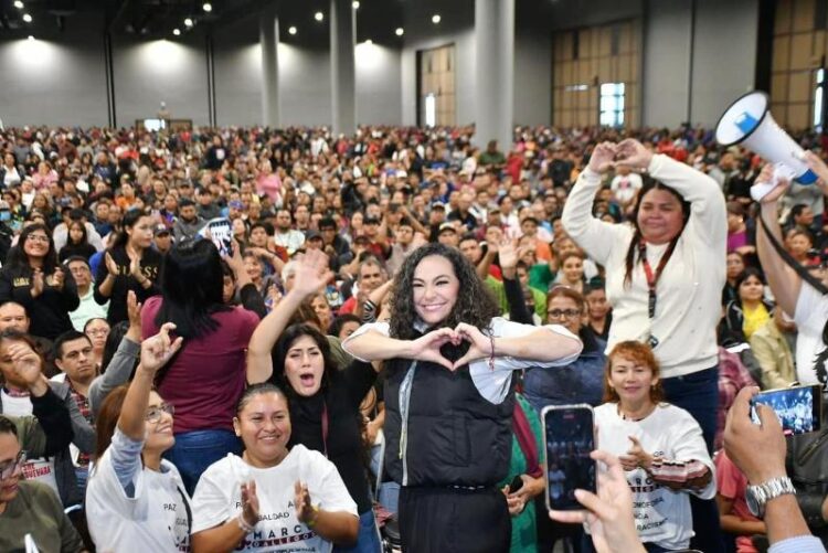 En capacitación a trabajadores, Olga Sosa anuncia incremento del 20% al salario mínimo