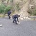 Guardia Estatal libera tramo carretero tras derrumbe de piedras